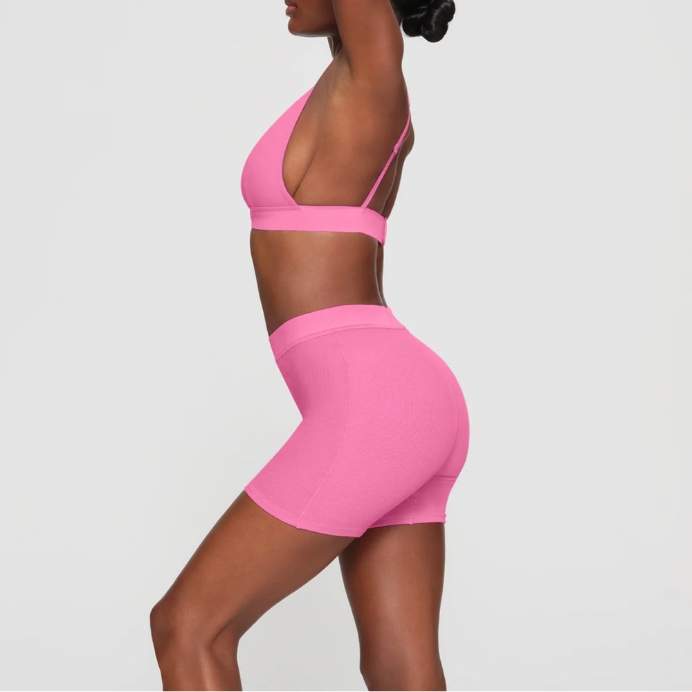 SKIMS SUGAR PUNK COTTON RIB BOXER - Picture 3 of 4